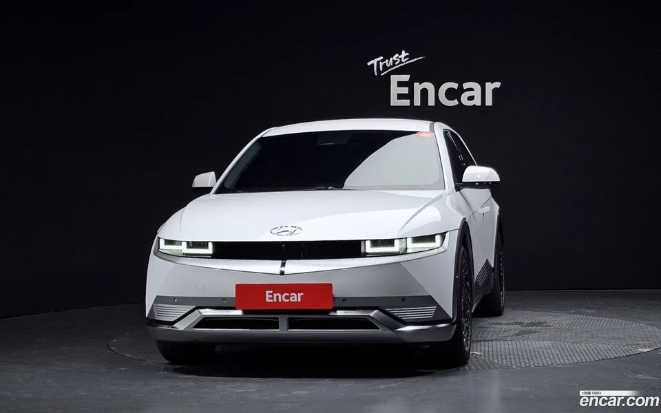 Hyundai Ioniq 5 2024 — thumbnail 3