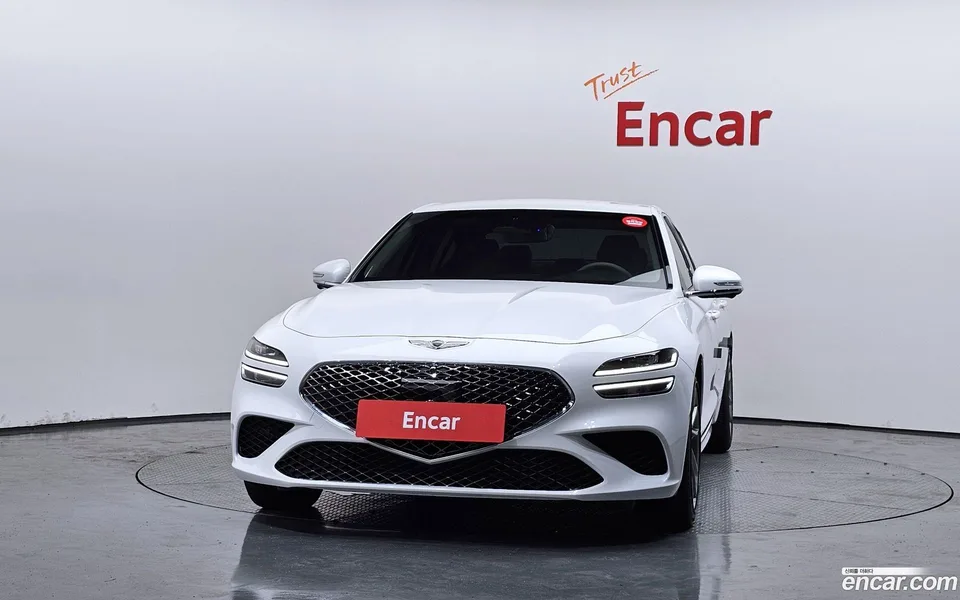 Genesis G70 2.0T 2WD 2023 — миниатюра 3