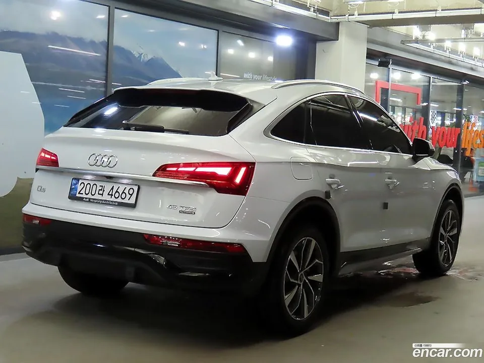 Audi Q5 45 TFSI 2023 — thumbnail 4