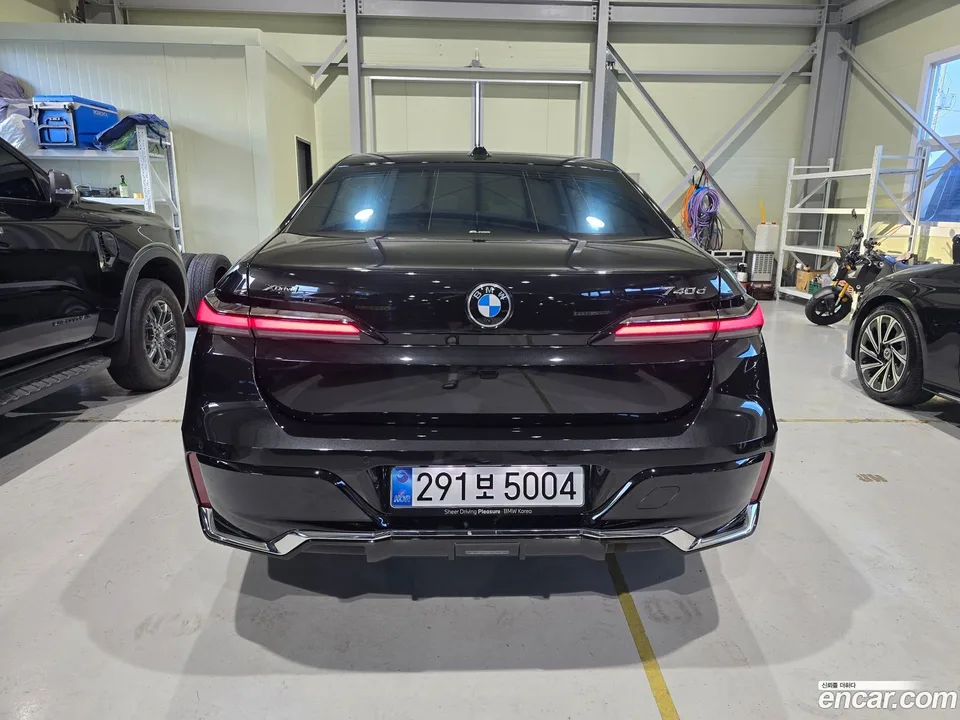 BMW 7 Series 740d xDrive M 2025 — thumbnail 4