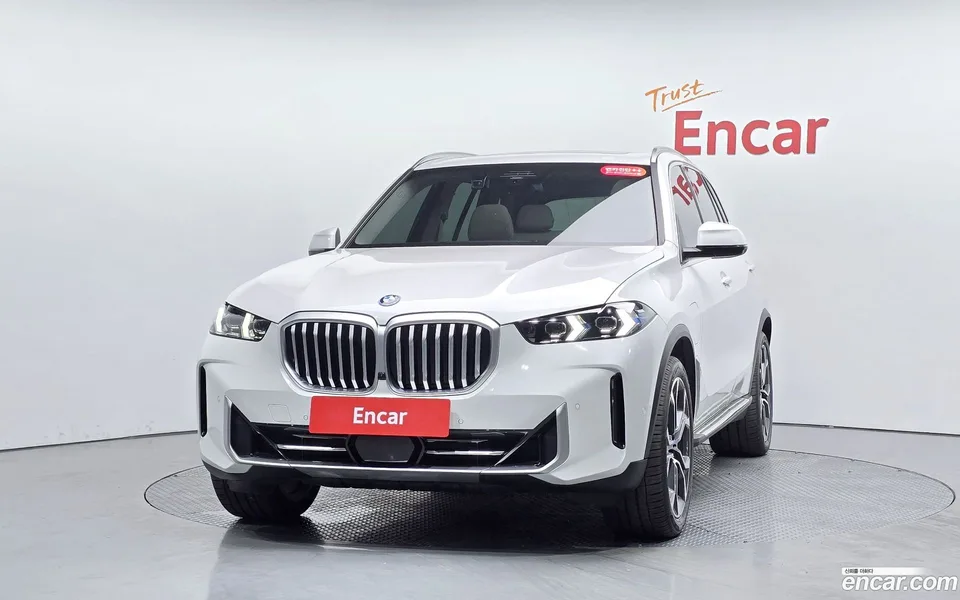 BMW X5 xDrive 50e xLine 2025 — thumbnail 3