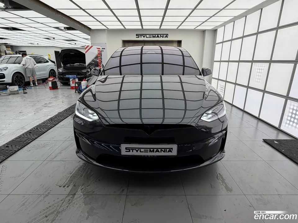 Tesla Model X AWD 2026 — thumbnail 3
