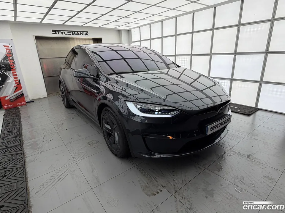 Tesla Model X AWD 2026 — photo 1, buy with delivery to Moscow
