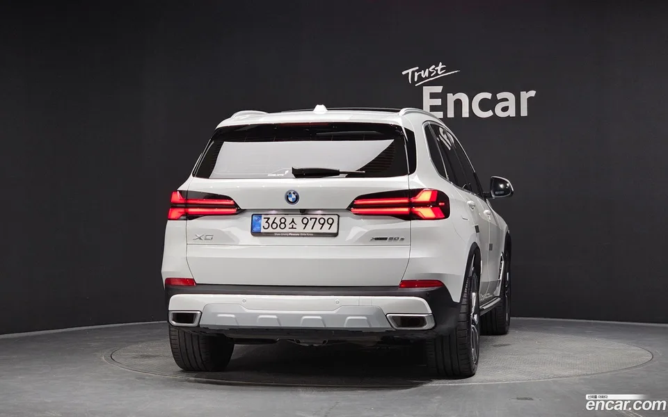 BMW X5 xDrive 50e xLine 2024 — thumbnail 4