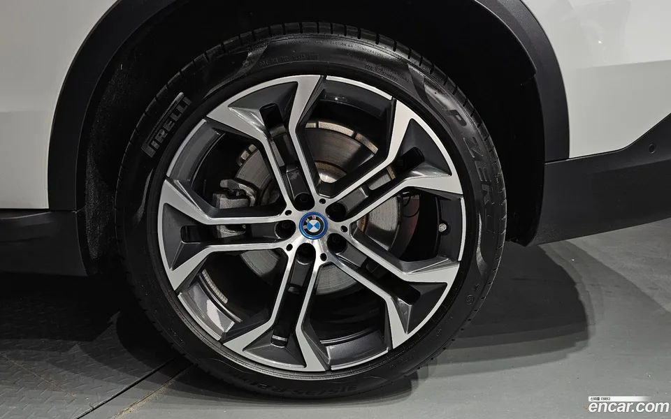 BMW X5 xDrive 50e xLine 2024 — thumbnail 5