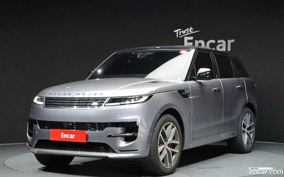 Land Rover Range Rover Sport P400 AB 2025 — photo 1, buy with delivery to Moscow