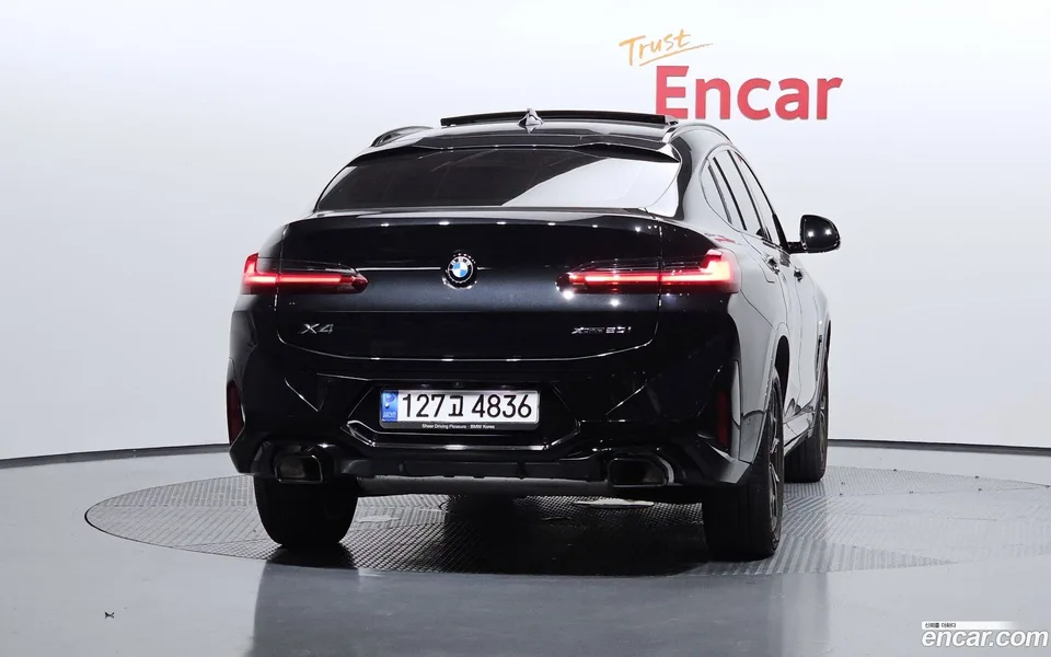 BMW X4 xDrive20i M 2023 — миниатюра 4