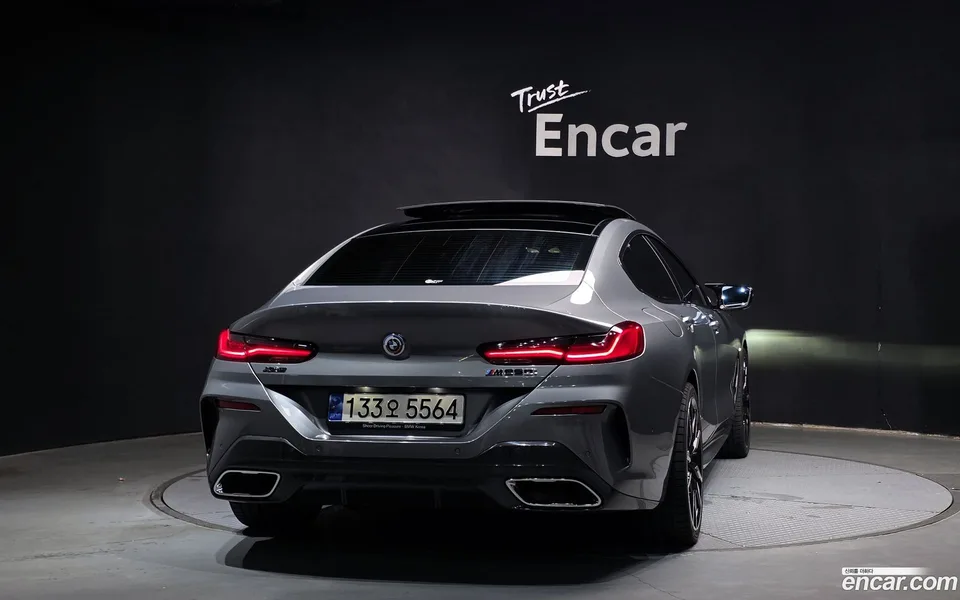 BMW 8 Series M850i xDrive 2022 — миниатюра 4