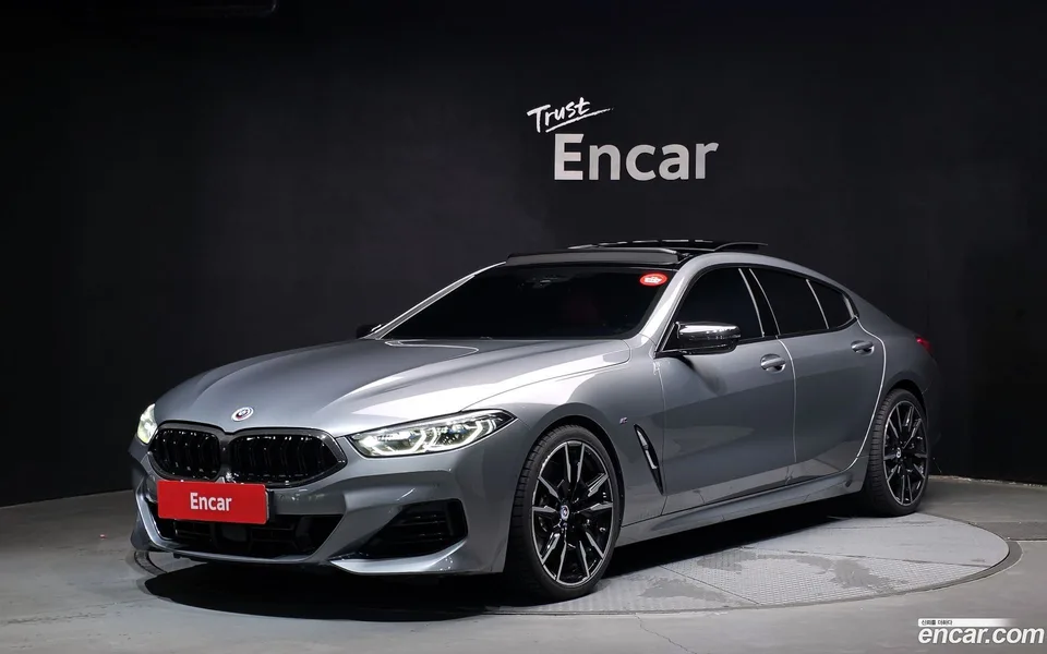 BMW 8 Series M850i xDrive 2022 — фото 1, купить с доставкой в Москву