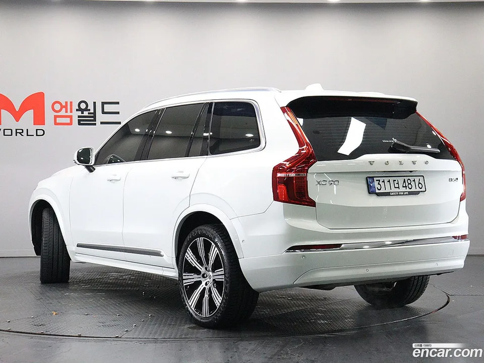 Volvo XC90 B6 2024 — thumbnail 4