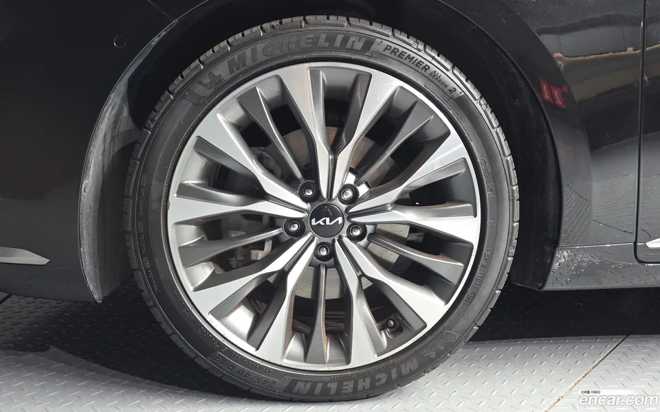 Kia K8 2.5 2WD 2022 — thumbnail 2