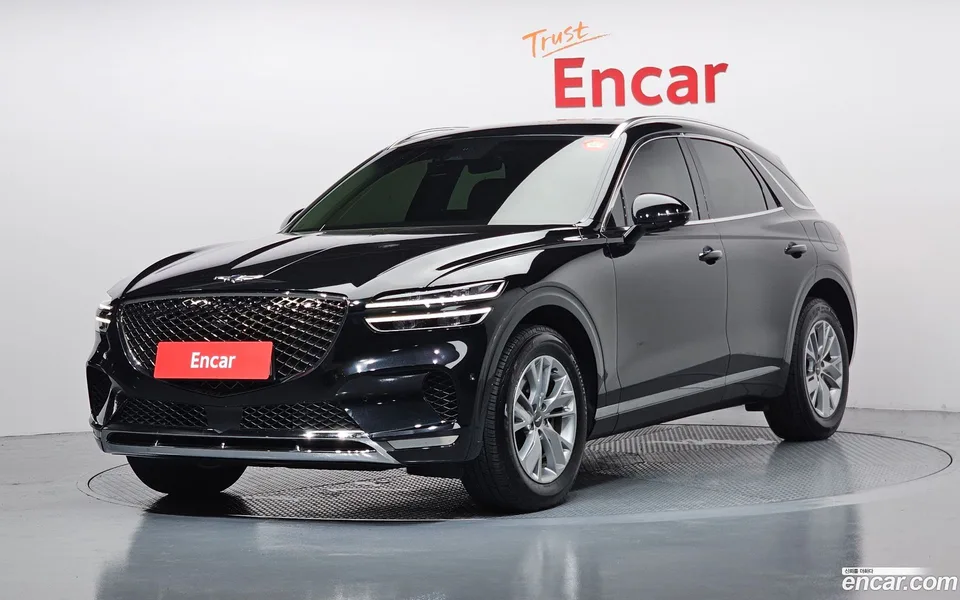 Genesis GV70 2.5T 2WD 2022 — photo 1, buy with delivery to Moscow