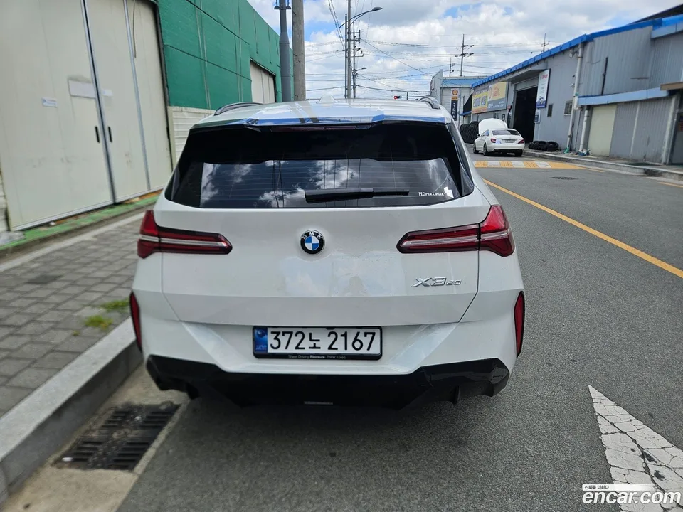 BMW X3 xDrive 20 M 2025 — миниатюра 2