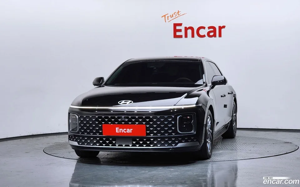 Hyundai Grandeur Hybrid 2023 — thumbnail 3