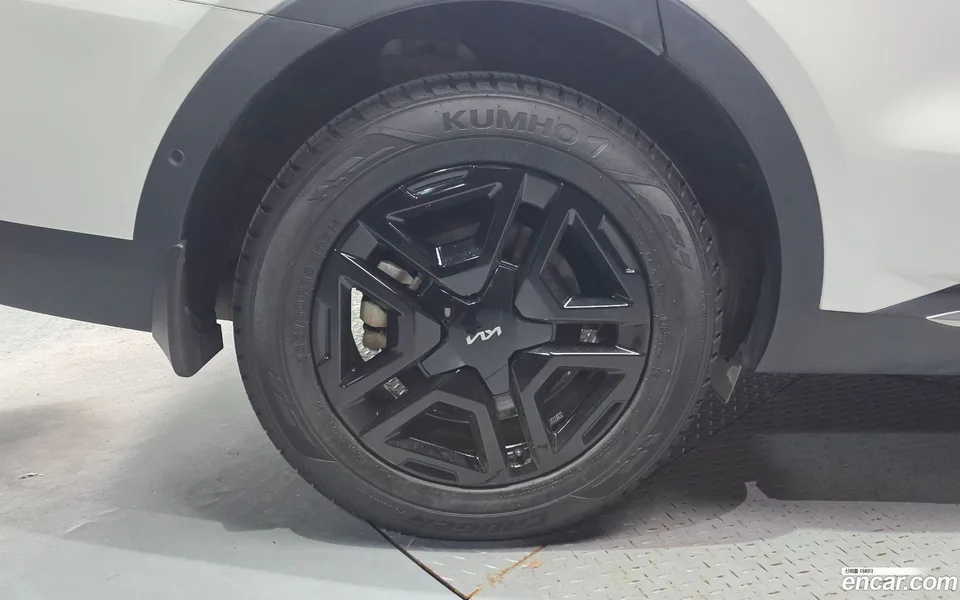 Kia Sorento HEV 1.6 2WD 2023 — thumbnail 2