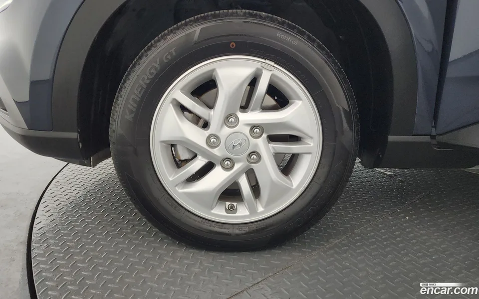 Hyundai Venue 1.6 2022 — миниатюра 2