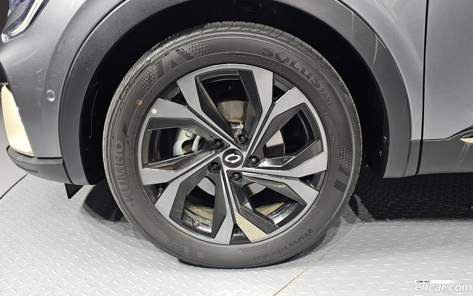 Renault Samsung XM3 (Arkana) 1.6 E-TECH 2024 — миниатюра 2
