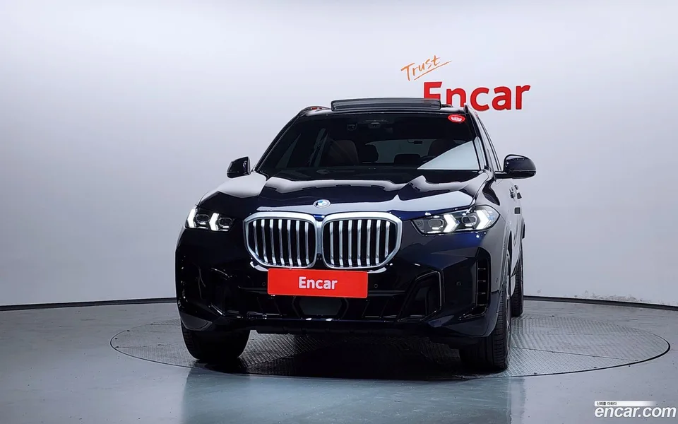 BMW X5 xDrive 40i M 2024 — thumbnail 3