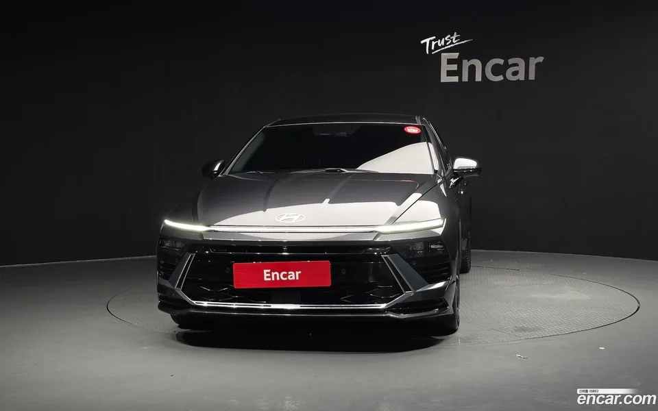 Hyundai Sonata The Edge Hybrid 2023 — thumbnail 3