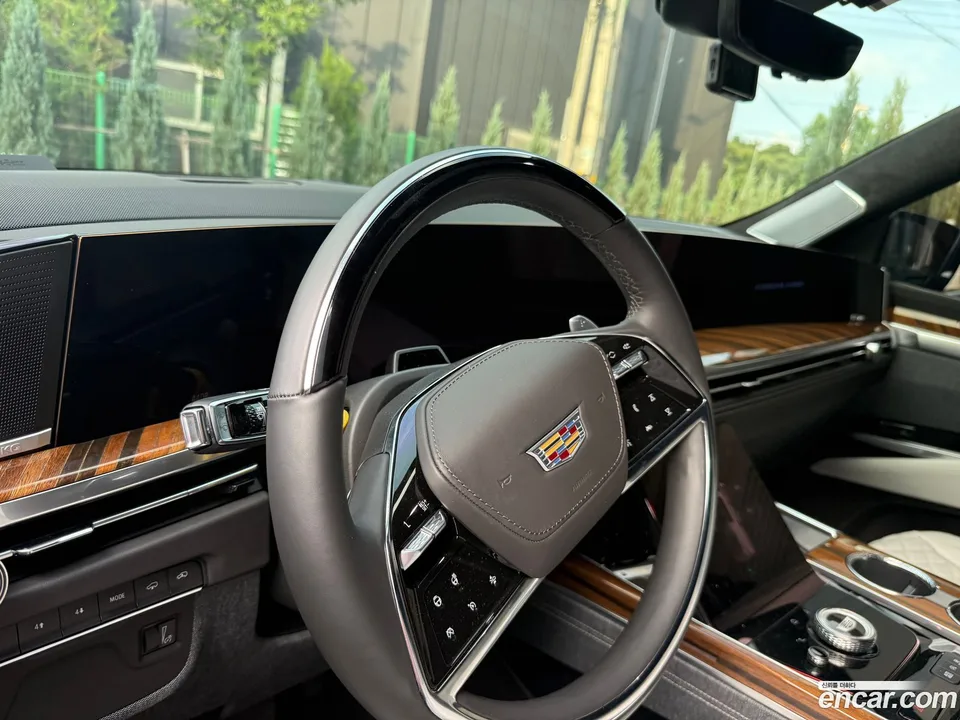 Cadillac Escalade 6.2 ESV 2025 — thumbnail 3