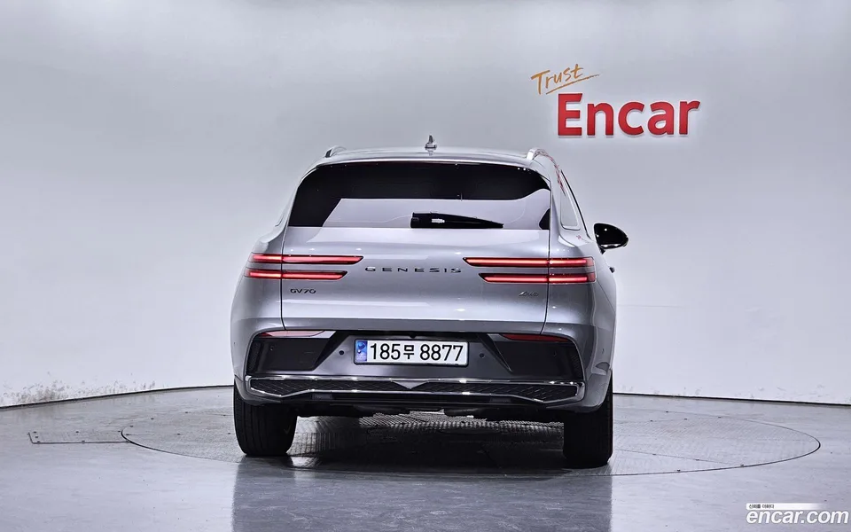 Genesis GV70 2.5T AWD 2024 — thumbnail 4