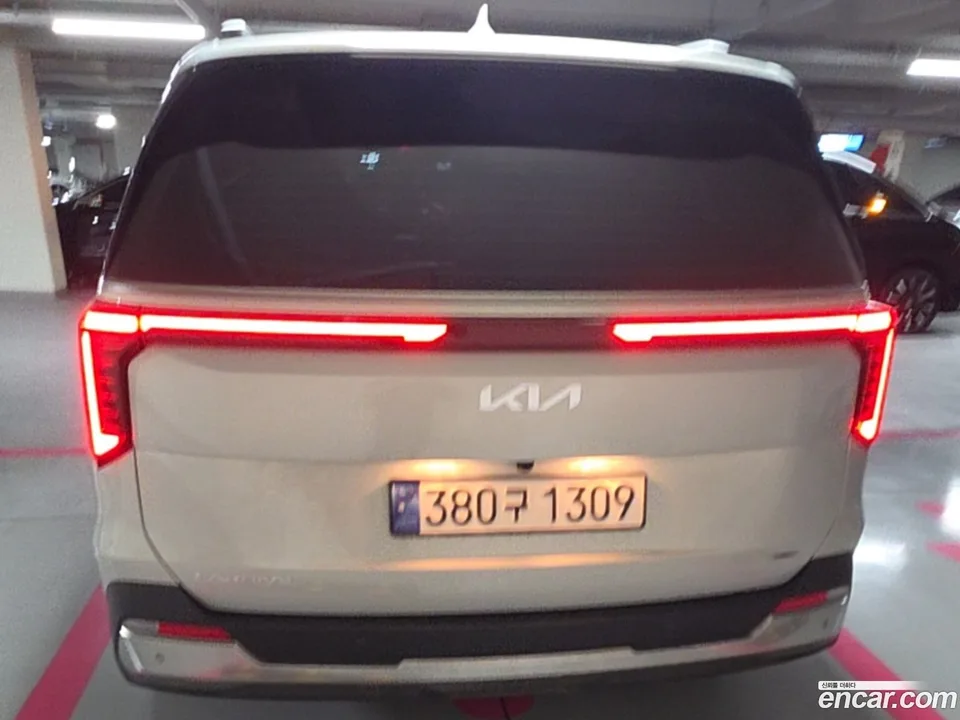 Kia Carnival HEV 9 2024 — thumbnail 5