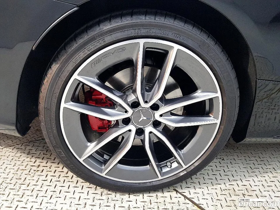 Mercedes-Benz C-Class C43 AMG 4MATIC 2022 — thumbnail 2