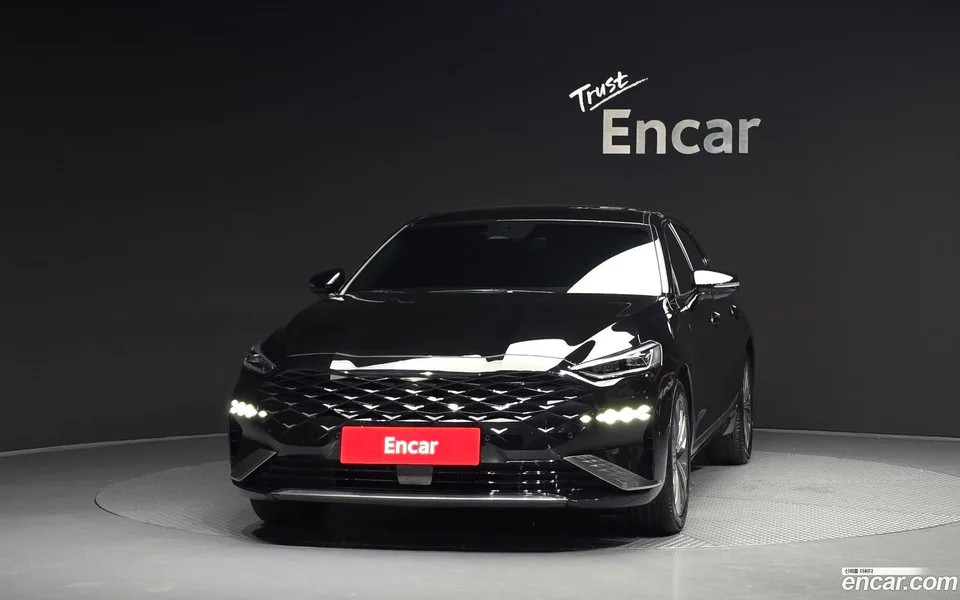 Kia K8 Hybrid 2023 — thumbnail 3