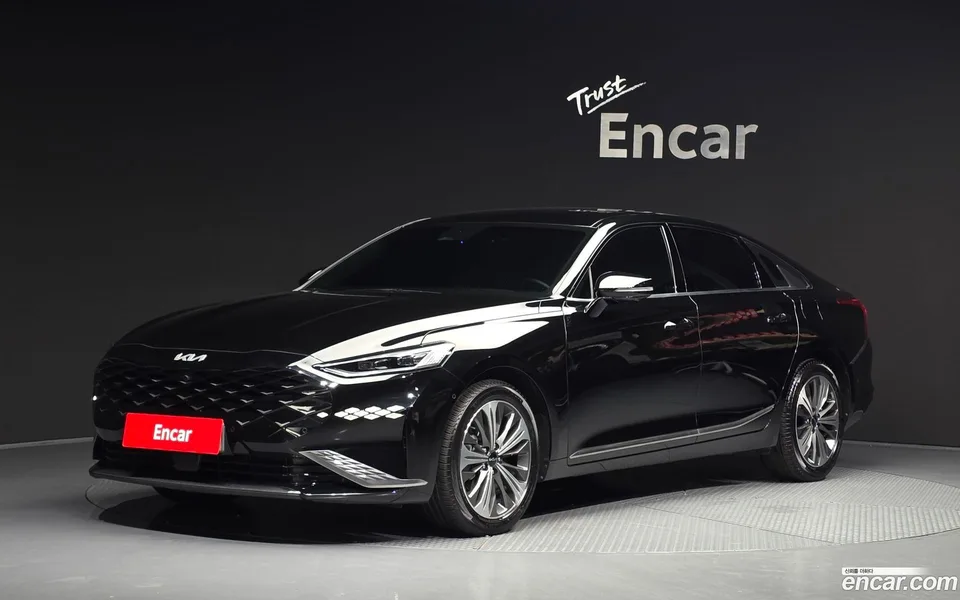 Kia K8 Hybrid 2023 — photo 1, buy with delivery to Moscow