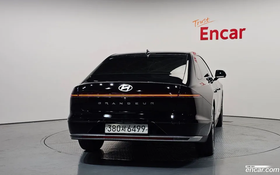 Hyundai Grandeur 2.5 2WD 2023 — thumbnail 4