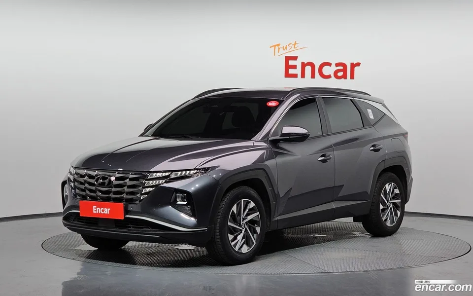 Hyundai Tucson 1.6 2WD 2022 — photo 1, buy with delivery to Moscow