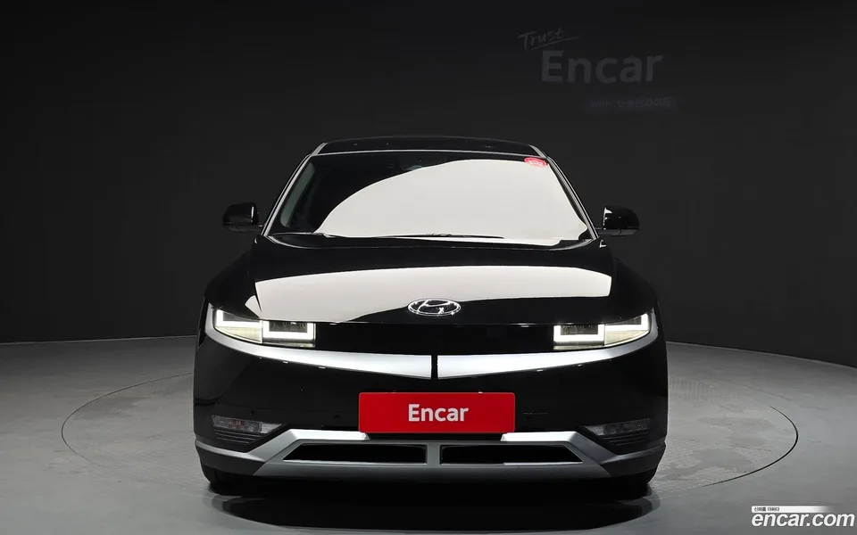 Hyundai Ioniq 5 AWD 2023 — миниатюра 3