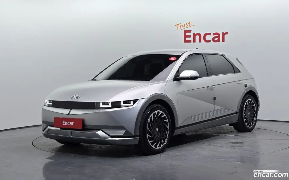 Hyundai Ioniq 5 AWD 2024 — фото 1, купить с доставкой в Москву