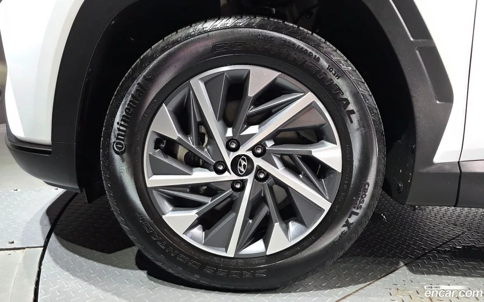 Hyundai Tucson Hybrid 2WD 2022 — thumbnail 2