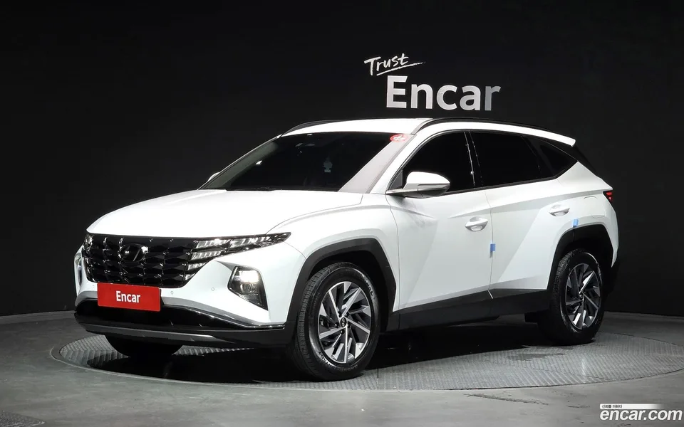 Hyundai Tucson Hybrid 2WD 2022 — photo 1, buy with delivery to Moscow