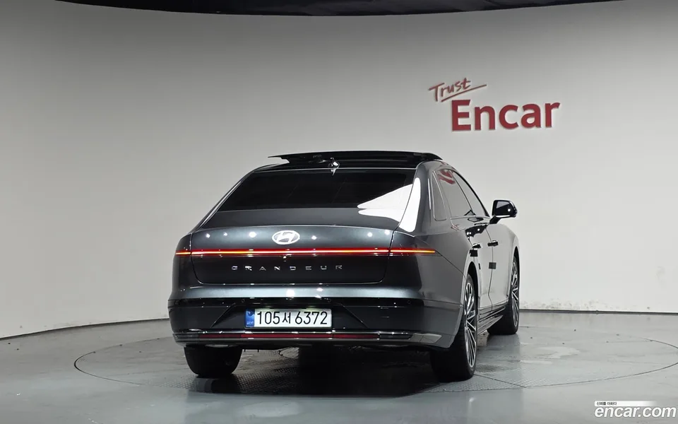 Hyundai Grandeur Hybrid 2025 — thumbnail 4