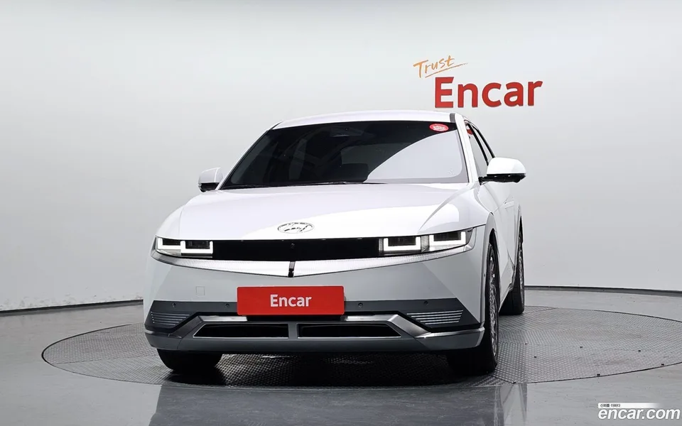 Hyundai Ioniq 5 2023 — thumbnail 3