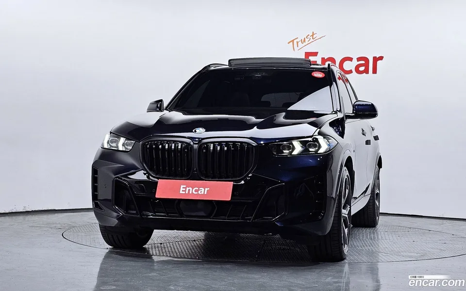 BMW X5 xDrive 40i M 2024 — thumbnail 3