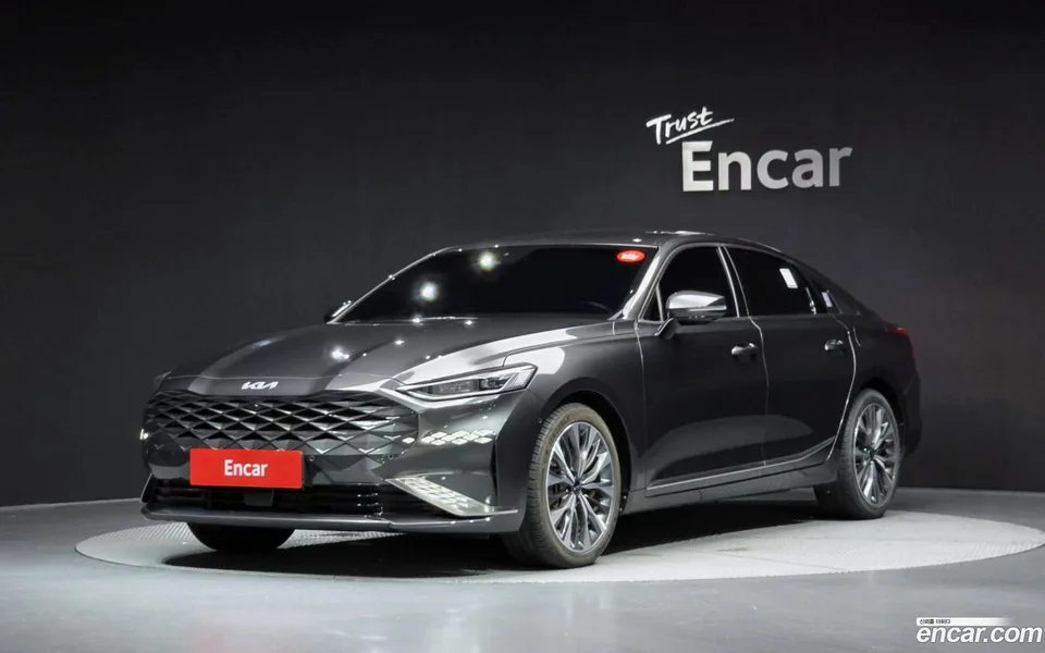Kia K8 2.5 2WD 2022 — photo 1, buy with delivery to Moscow