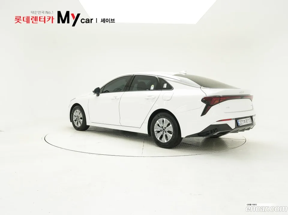 Kia K5 Hybrid 2024 — thumbnail 3