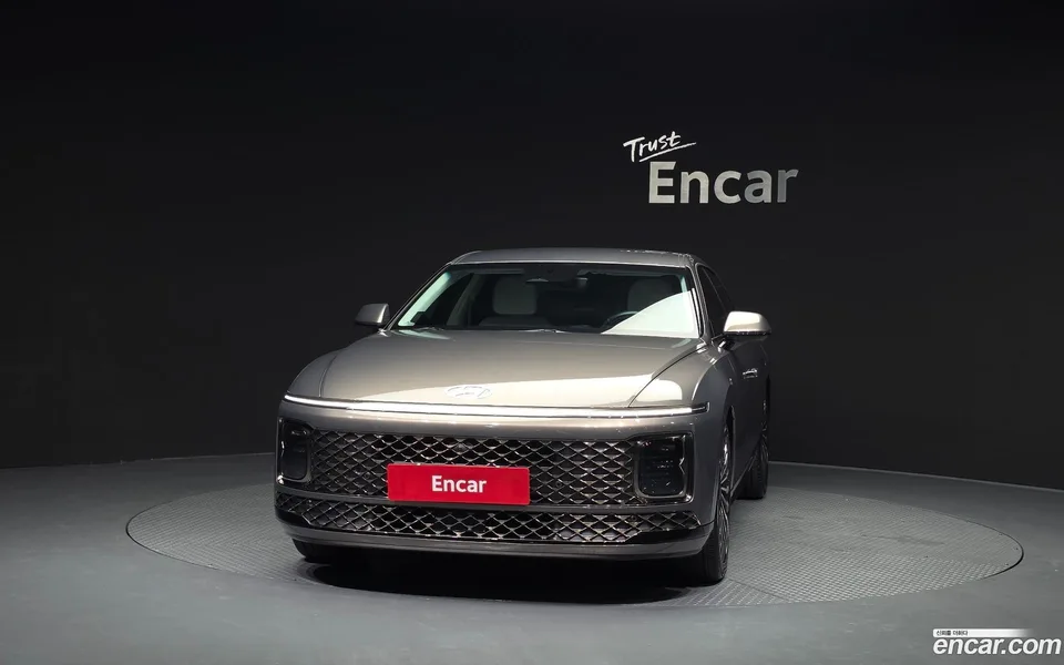 Hyundai Grandeur 3.5 2WD 2023 — thumbnail 3