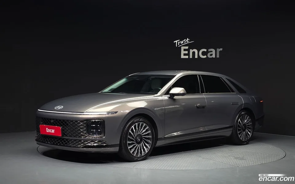 Hyundai Grandeur 3.5 2WD 2023 — photo 1, buy with delivery to Moscow