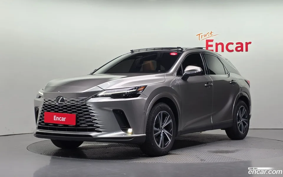 Lexus RX 350h 2025 — photo 1, buy with delivery to Moscow