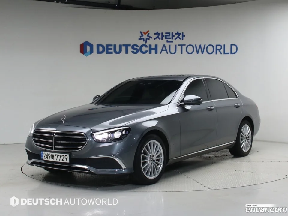 Mercedes-Benz E-Class E250 2022 — photo 1, buy with delivery to Moscow