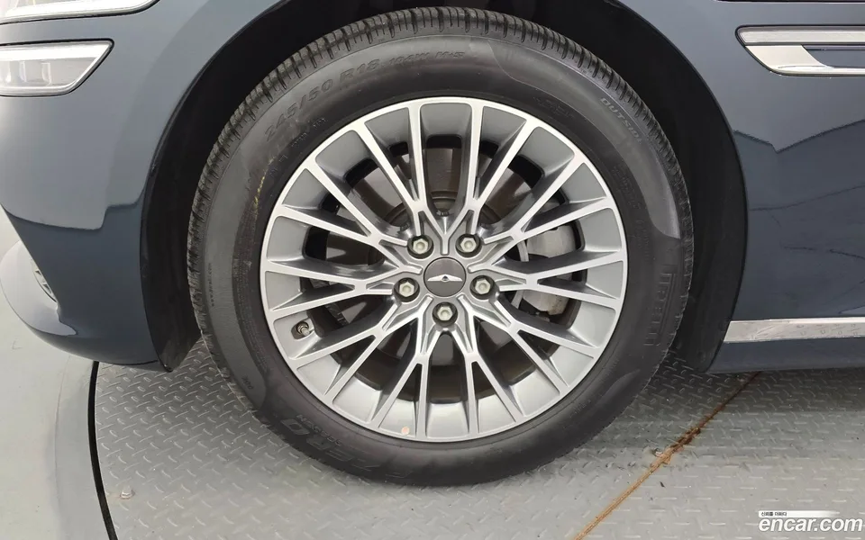 Genesis G80 2.5 2WD 2023 — thumbnail 2