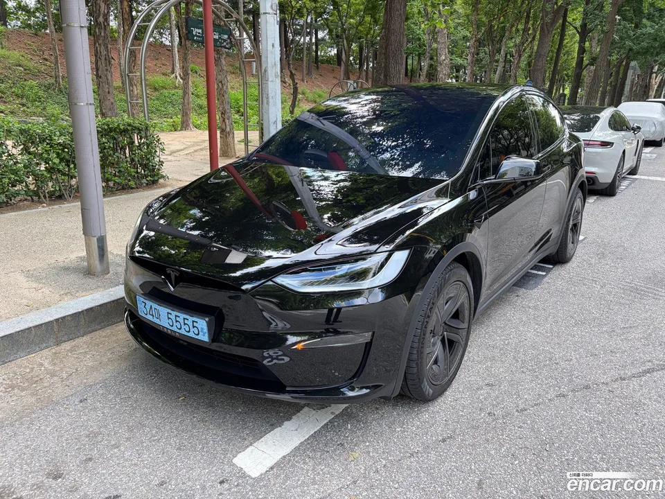 Tesla Model X AWD 2026 — photo 1, buy with delivery to Moscow