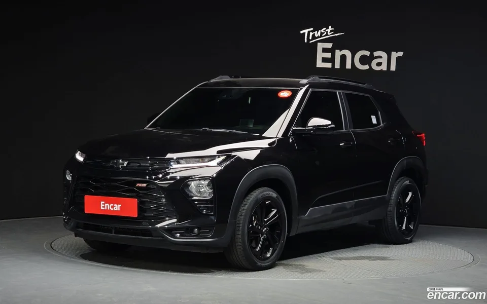 Chevrolet Trailblazer 1.3 2WD 2022 — фото 1, купить с доставкой в Москву