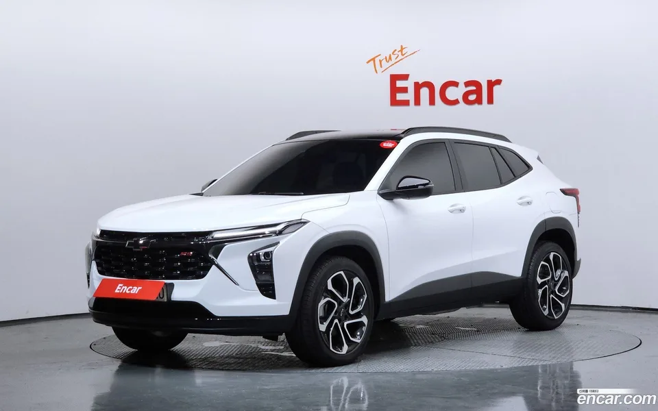 Chevrolet Trax Crossover 1.2 RS 2024 — photo 1, buy with delivery to Moscow