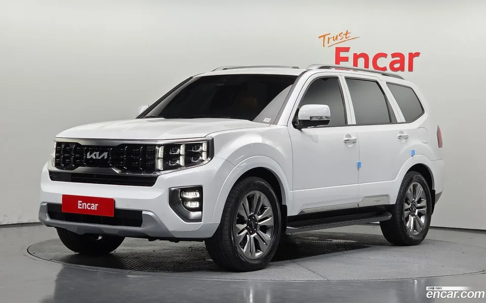 Kia Mohave The Master 3.0 4WD 5 2023 — photo 1, buy with delivery to Moscow