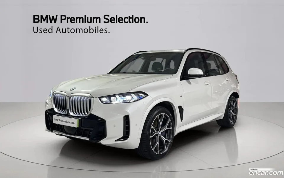 BMW X5 xDrive 40i M 2025 — photo 1, buy with delivery to Moscow